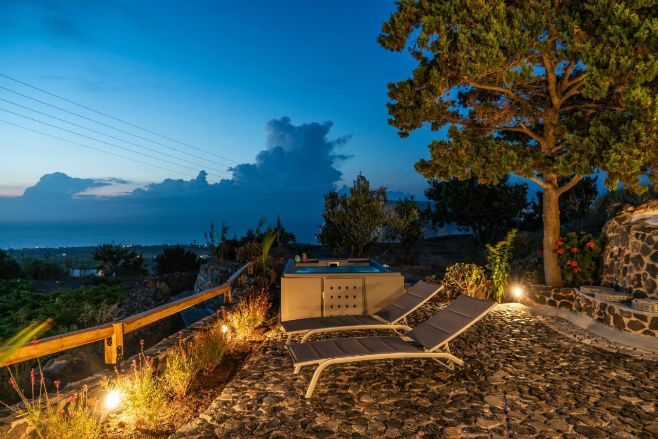 Noelia Suites Oia  Exterior photo